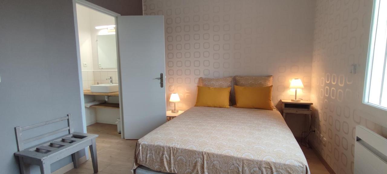 Les Hauts De Grazac, Chambres Et Tables D'Hotes Grazac  Екстериор снимка